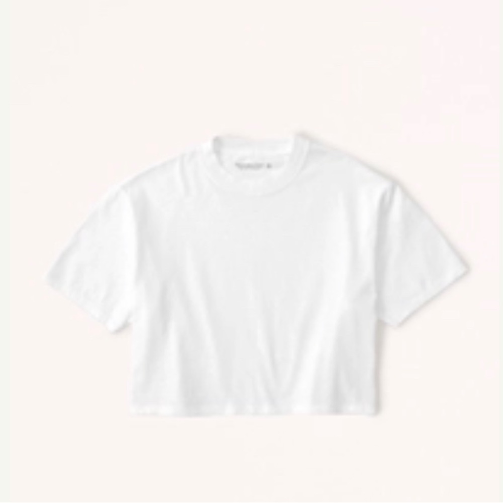Abercrombie - Cropped Boyfriend Essential Tee